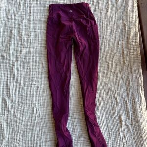 Lululemon yoga pants
